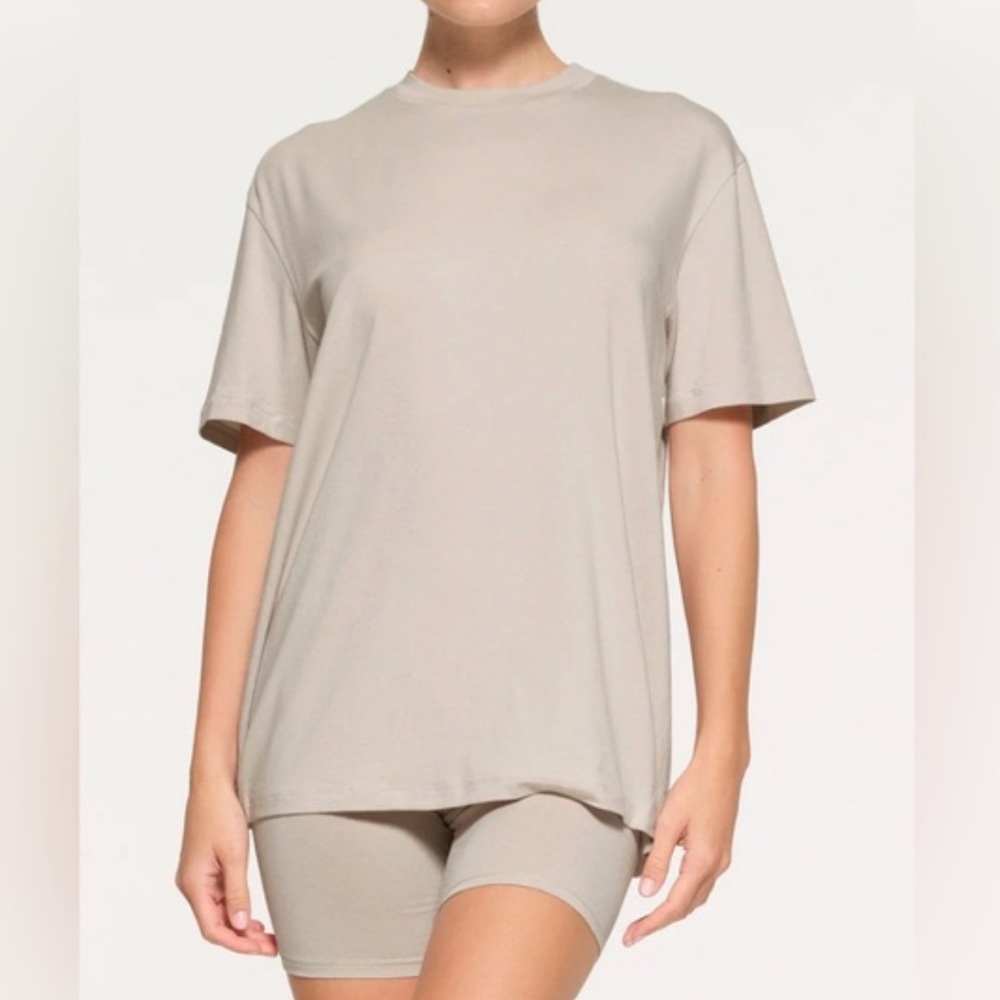 SKIMS Boyfriend T-Shirt Stone Oversized Tee Size XS